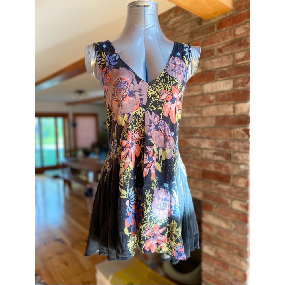 SALE  🛍️  Free People Floral Tunic Dress Top